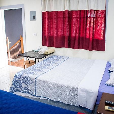 Hostal Don Luis Santa Rosa de Lima Buitenkant foto