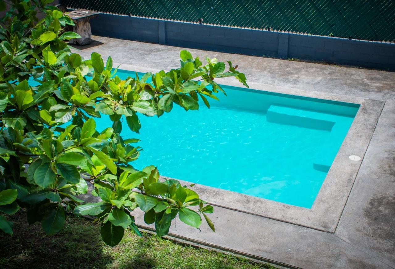 Hostal Don Luis Santa Rosa de Lima Buitenkant foto
